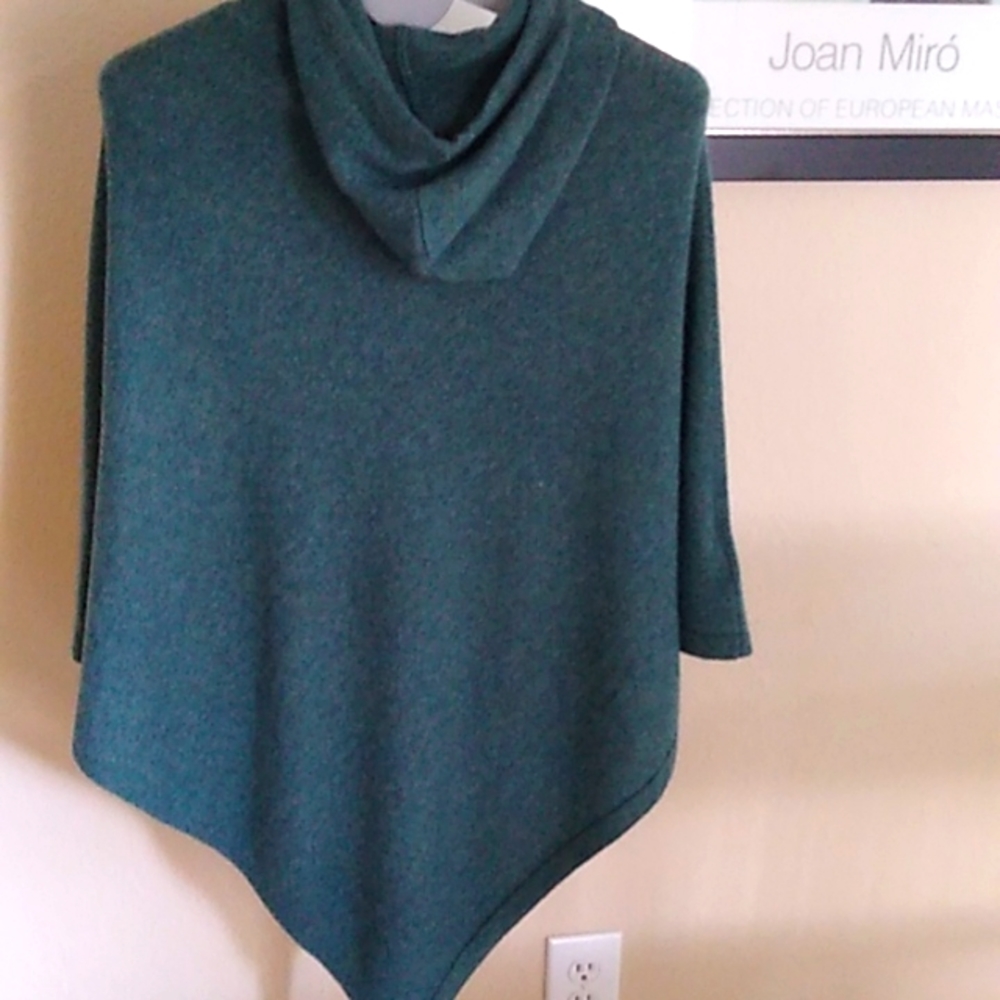NWT Rachel Zoe 100% 2 Ply Hooded Cashmere Poncho - Picture 2 of 4